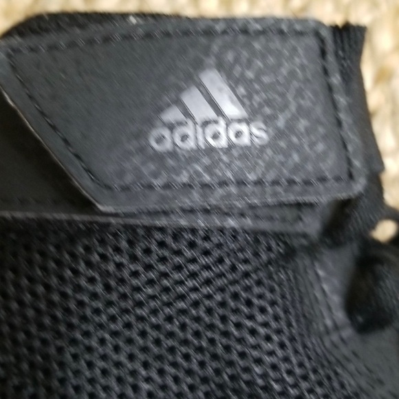 Shoes like the ones Janet wore in her music video pleasure principle - Picture 4 of 7